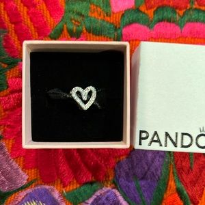 NEW IN BOX - PANDORA Sparkling Freehand Heart Charm